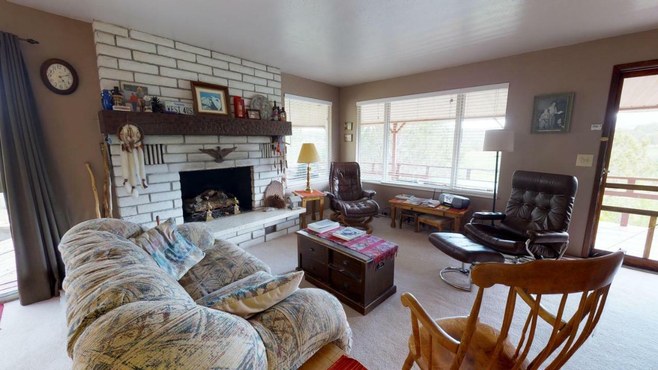 Hideout Ft Abajo 2 Bedroom Cabin, Stunning Views, Secluded! Монтичело Екстериор снимка