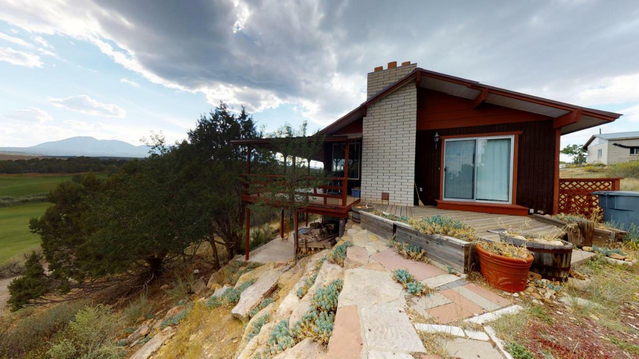 Hideout Ft Abajo 2 Bedroom Cabin, Stunning Views, Secluded! Монтичело Екстериор снимка