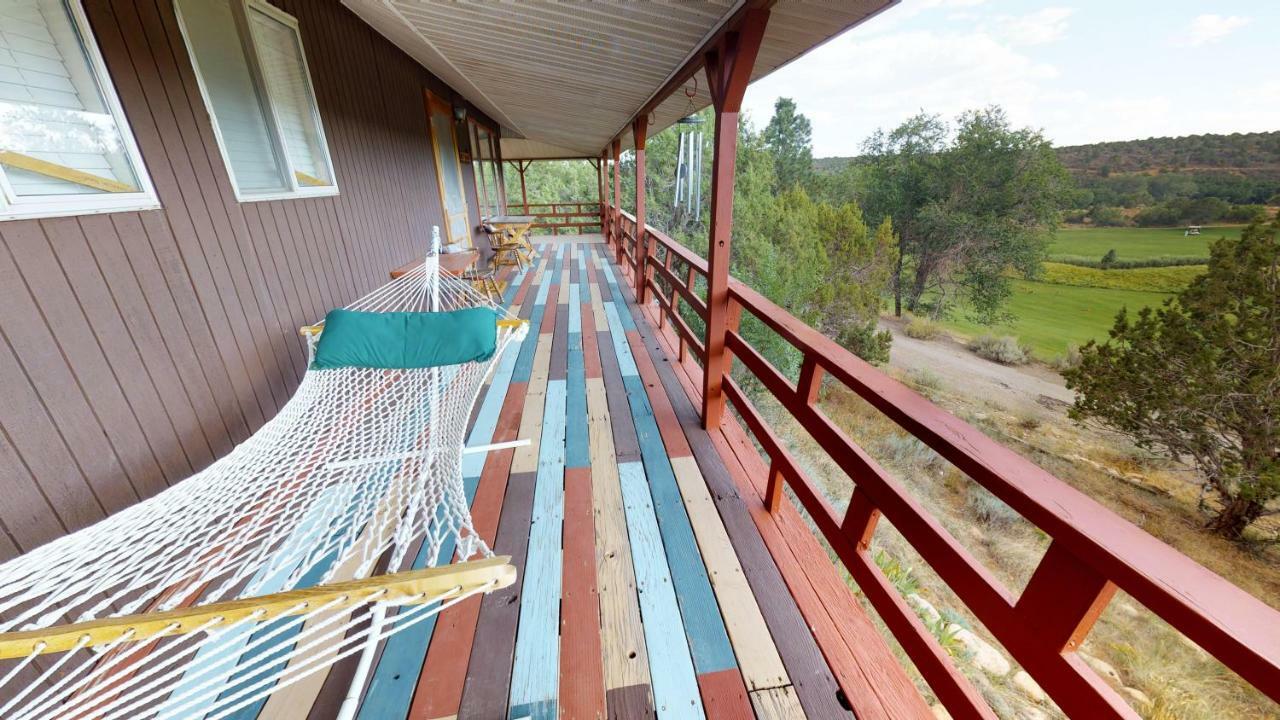 Hideout Ft Abajo 2 Bedroom Cabin, Stunning Views, Secluded! Монтичело Екстериор снимка